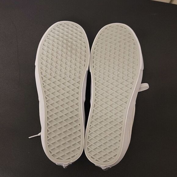 BRAND NEW VANS UNISEX AUTHENTIC CANVAS LACE-UP SNEAKERS CASUAL PLIMSOLLS SHOE - Picture 12 of 16